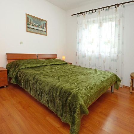 Apartmani Kramar โปเรช ภายนอก รูปภาพ